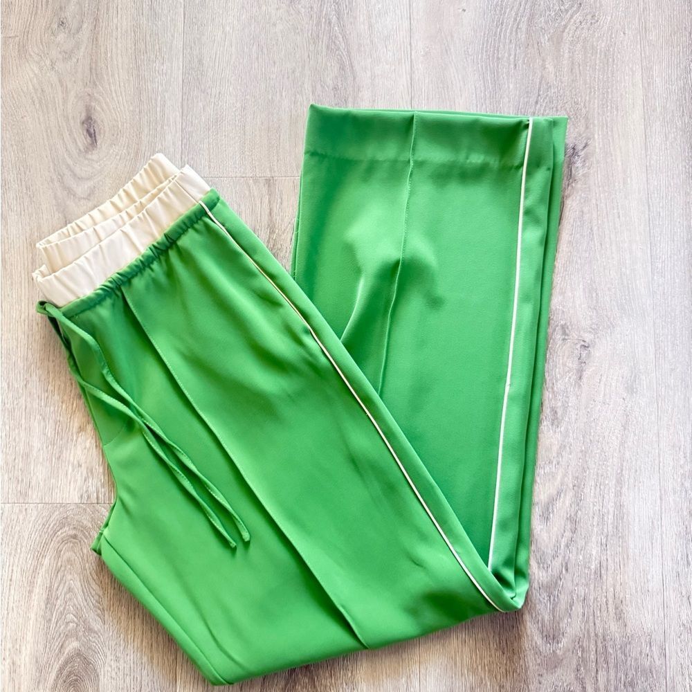 Zara pants - Picture 3 of 3